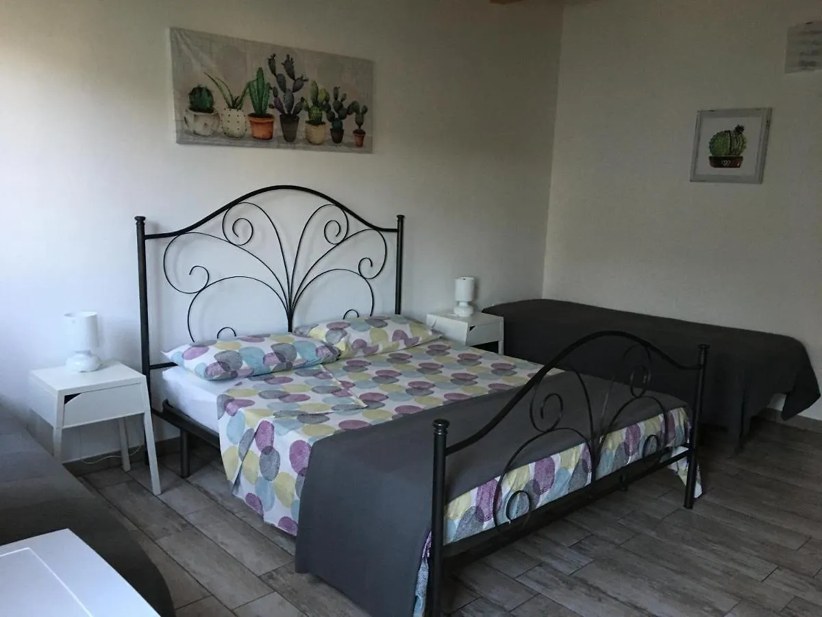 Bed & Breakfast La Casetta Di Viale Paradiso Pachino Italy